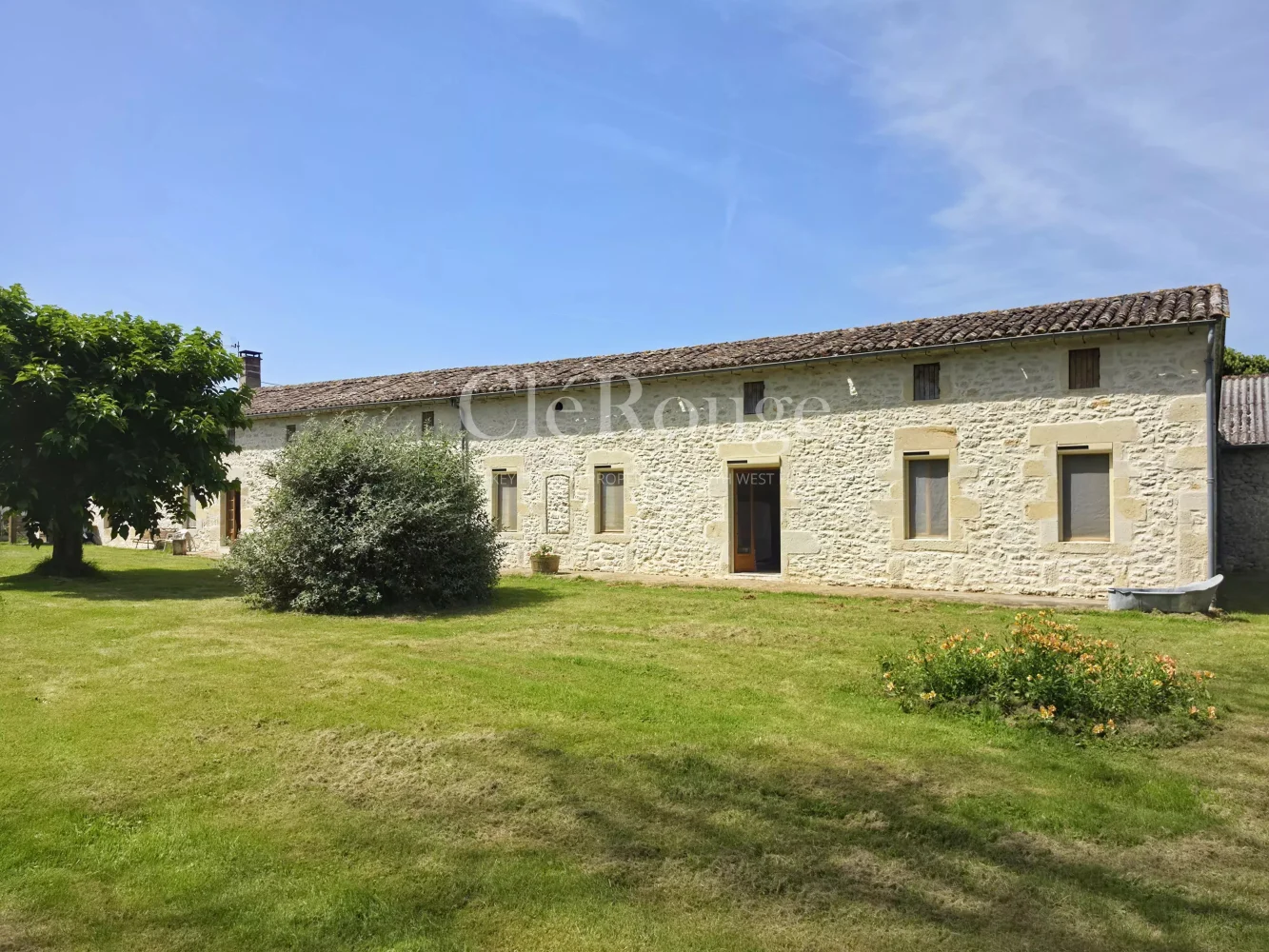 Gîte de 240 m² à Pellegrue (33)