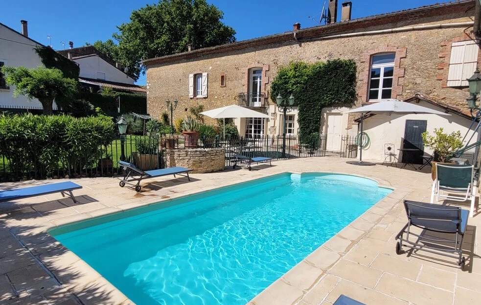 Gîte de 250 m² à Murviel-lès-Béziers (34)