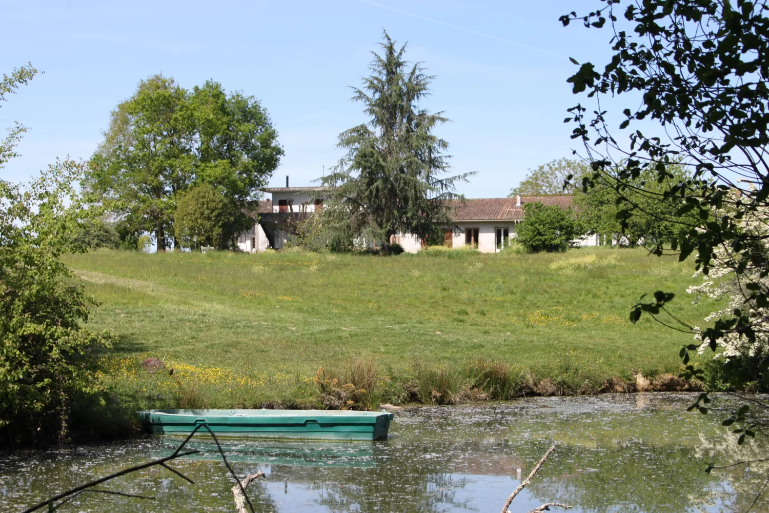 Ensemble de gîtes de 291 m² à La Réole (33)