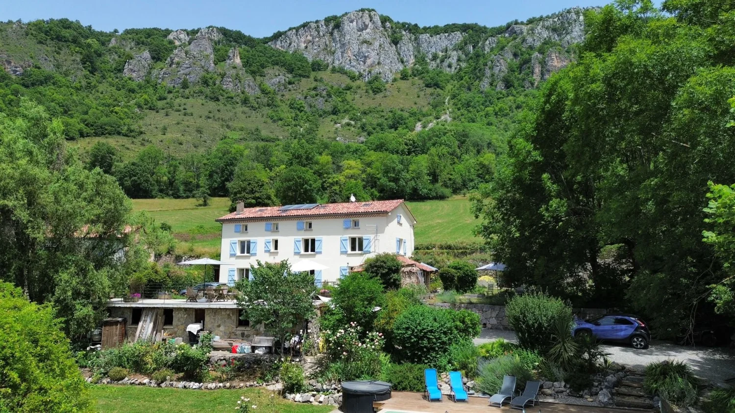 Gîte de 256 m² à Soula (09)
