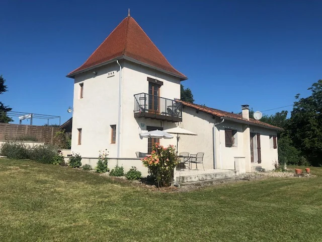 Gîte de 115 m² à Nanteuil-Auriac-de-Bourzac (24)