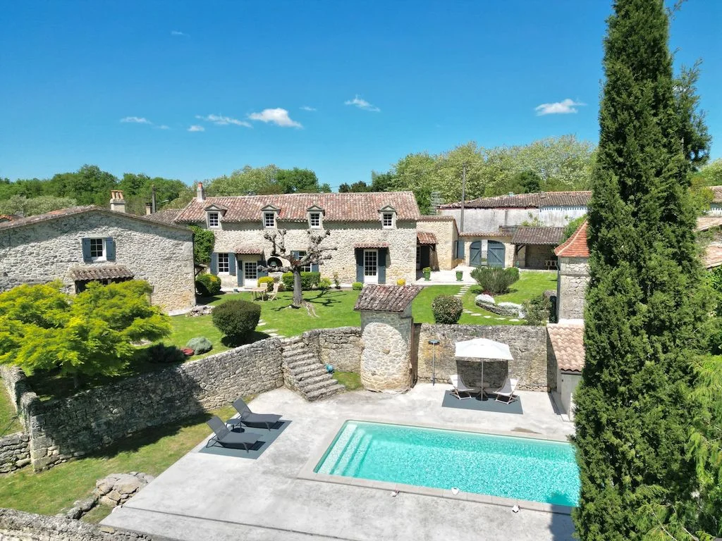 Gîte de 280 m² à Rauzan (33)