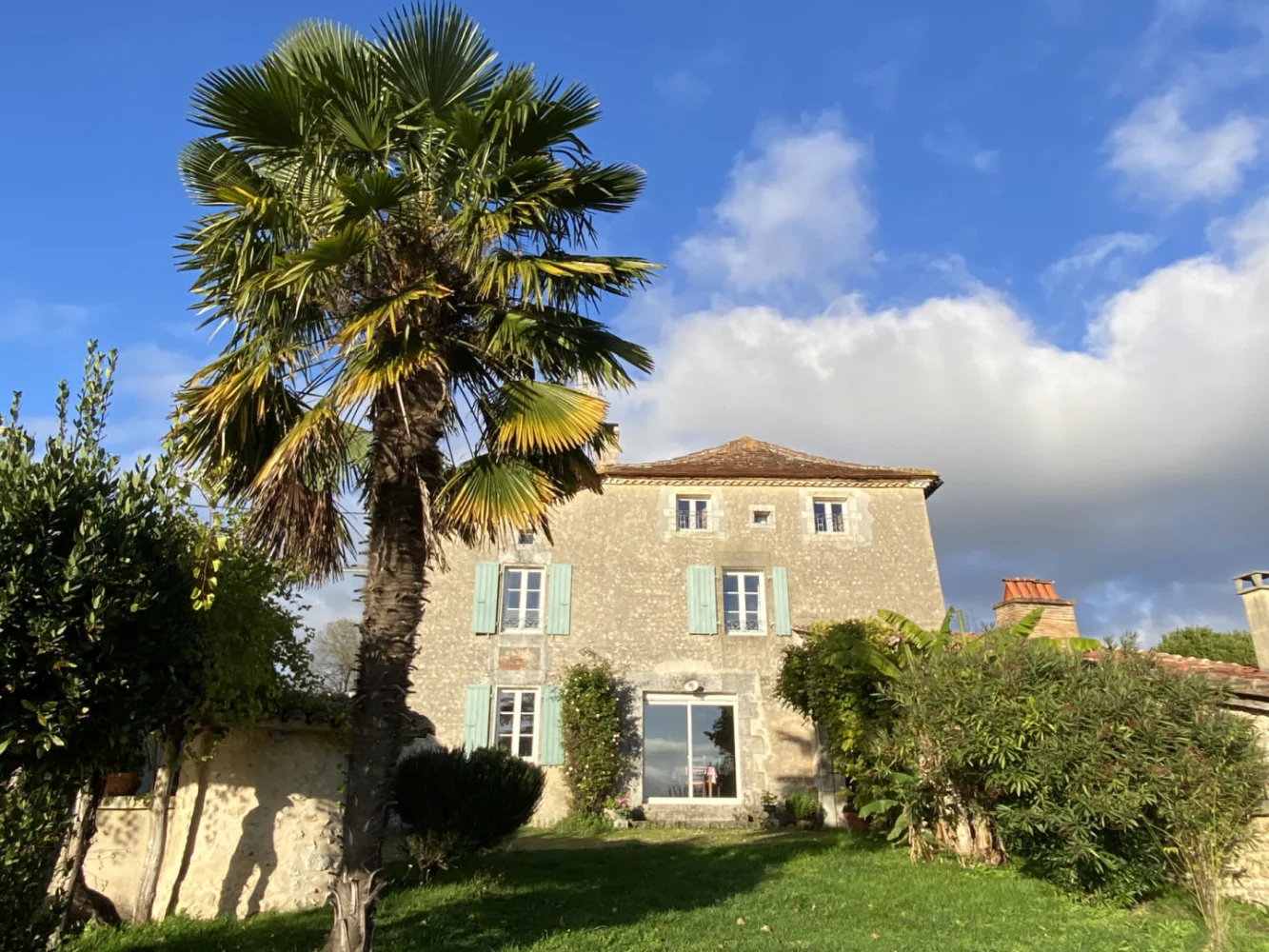 Gîte de 160 m² à Montmoreau (16)