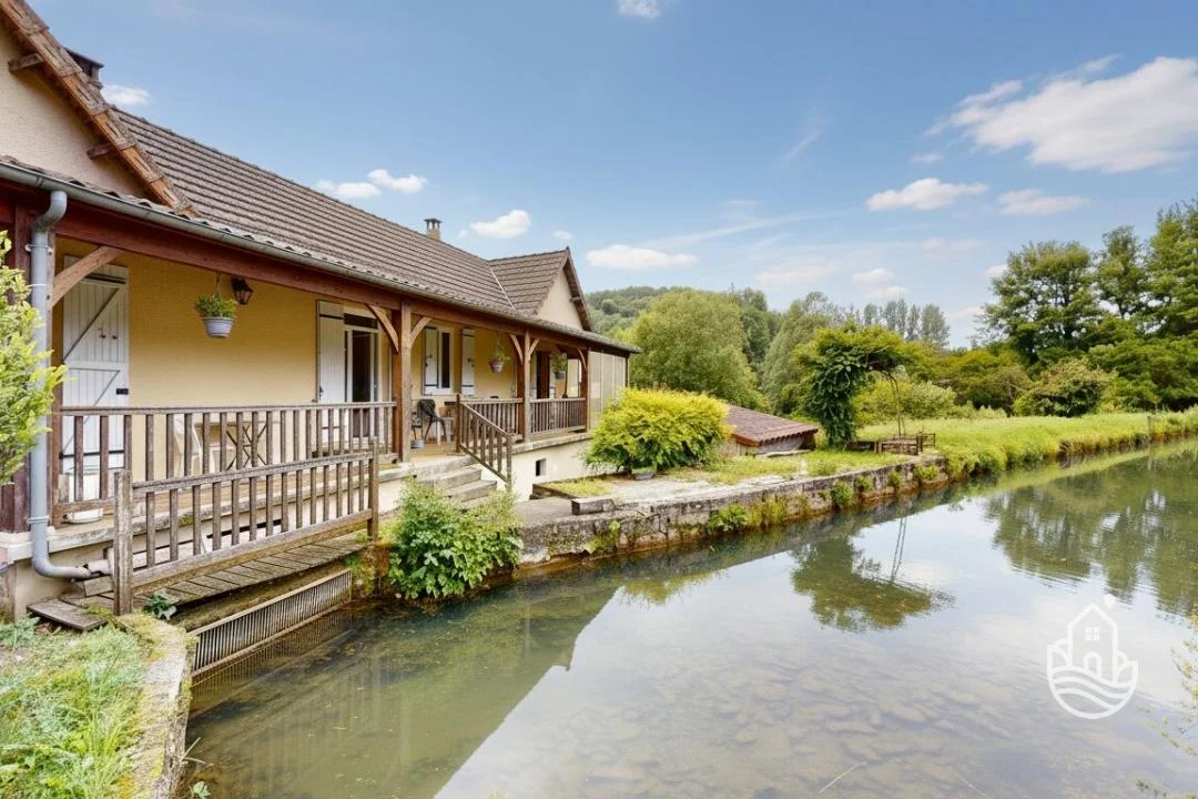 Gîte de 120 m² à Les Eyzies (24)