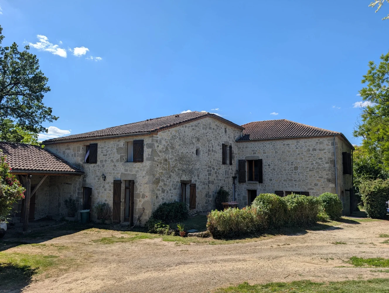 Ensemble de gîtes de 380 m² à Agen (47)